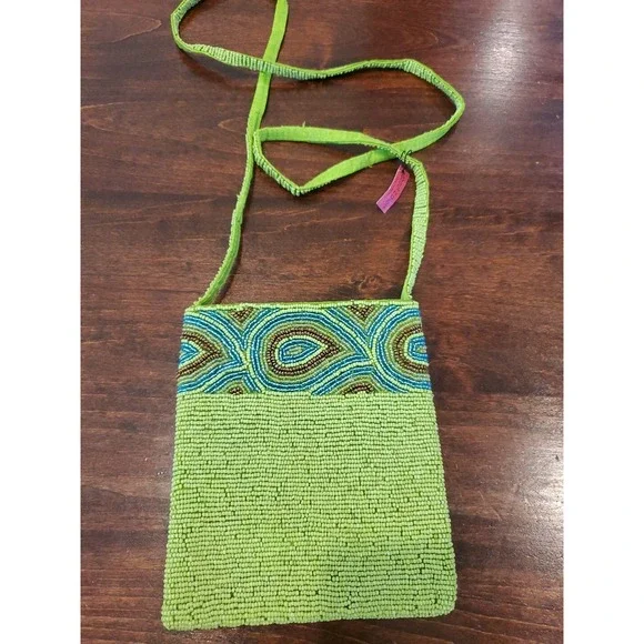About Color‎ beaded purse. Mint condition Shoulder strap Small Green - Picture 2 of 7